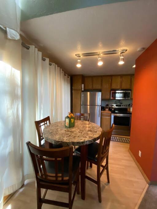 Mammoth Awesome Location-1 Min To Shuttles & Food! Toml-Cpan-11402 Apartment แมมมอธ เลกส์ ภายนอก รูปภาพ